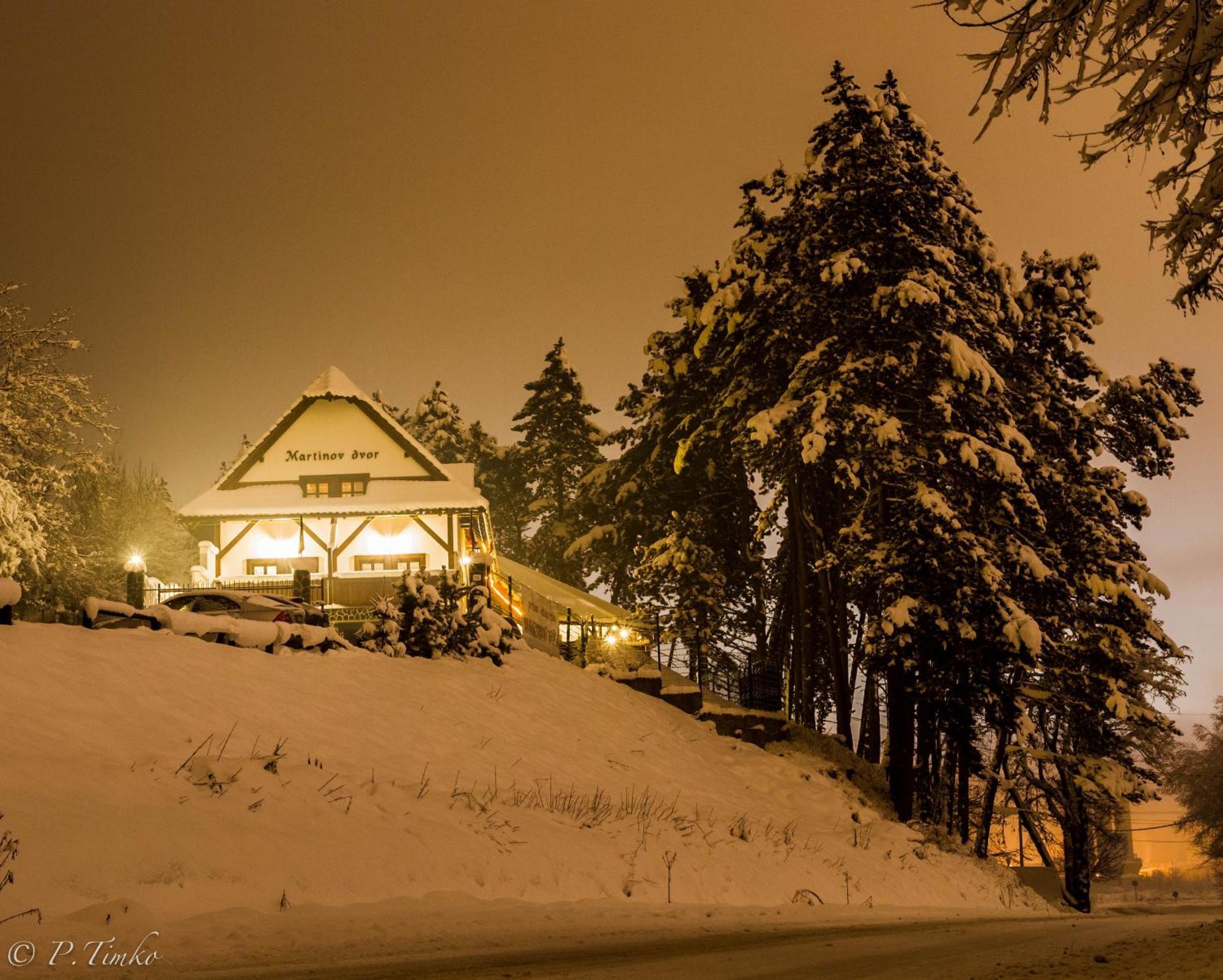 Penzion Martinov Dvor Žilina Buitenkant foto